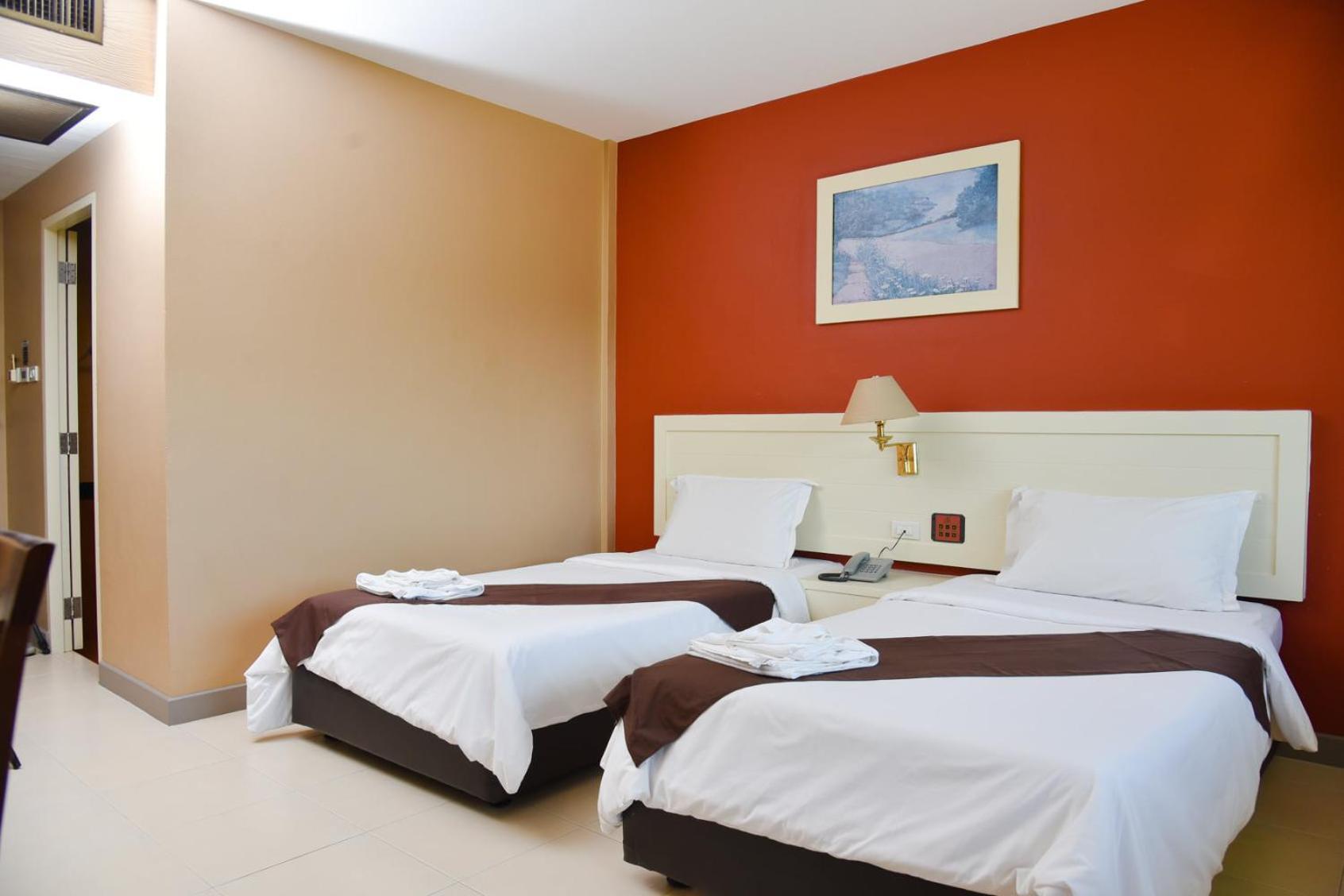 Nipa Garden Hotel Surat Thani Extérieur photo